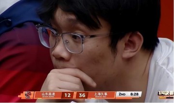 星空体育入口-丁彦雨航现身高速大球场，山东男篮半场惨败26分，邱彪引援真离谱